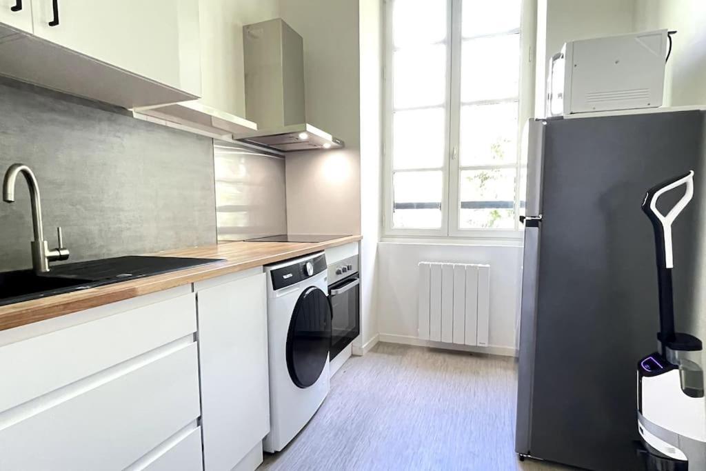 Le Manoir Mermoz : Appartement T2 Tout Equipe Rennes Bagian luar foto
